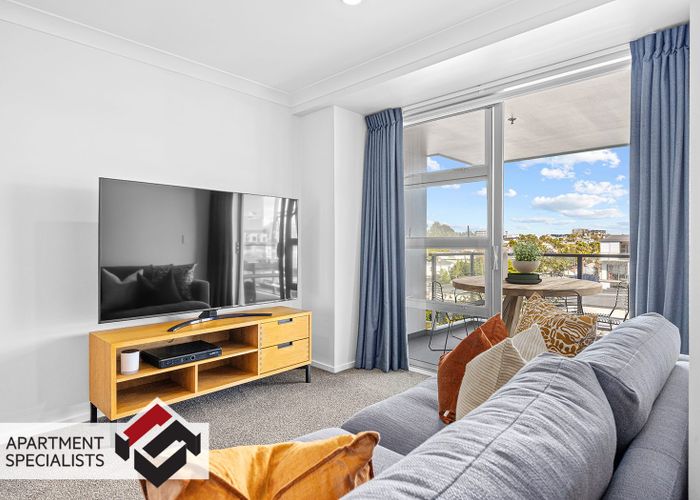  at 33 Mackelvie Street, Grey Lynn, Auckland City, Auckland