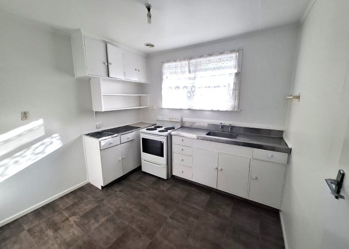  at 2/3 Rimutaka Street, Trentham, Upper Hutt, Wellington