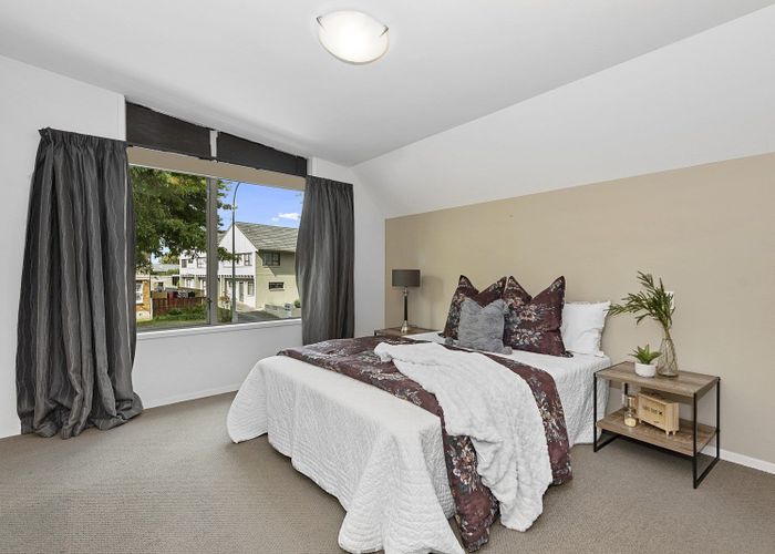  at 1/21 Wellington Street, Hamilton East, Hamilton