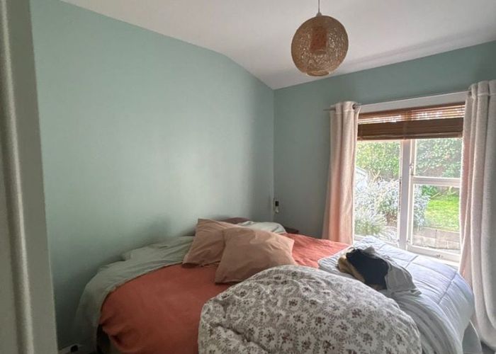  at 2 Ocean View Terrace, Sumner, Christchurch City, Canterbury