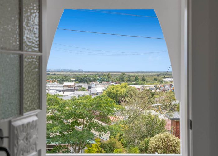  at 15 Nelson Street, Helensville, Helensville