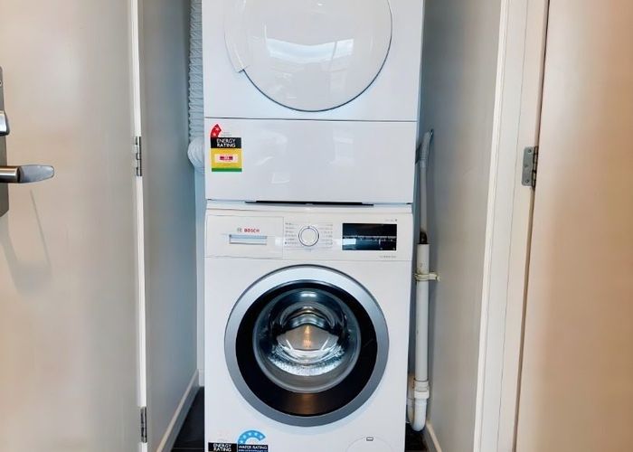  at 605B/8 Lakewood Court, Mangere, Manukau City, Auckland