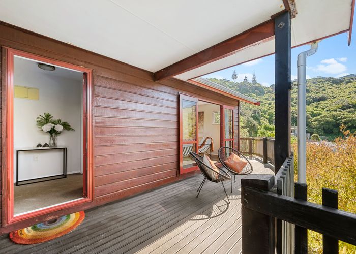  at 29A Cave Road, Houghton Bay, Wellington