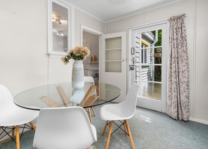  at 7 Port Hills Road, Heathcote Valley, Christchurch