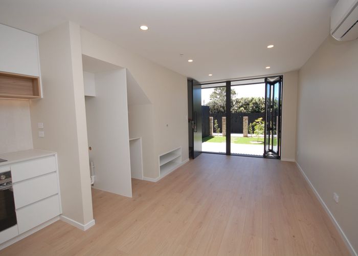  at 139 Tirimoana Road, Te Atatu South, Waitakere City, Auckland