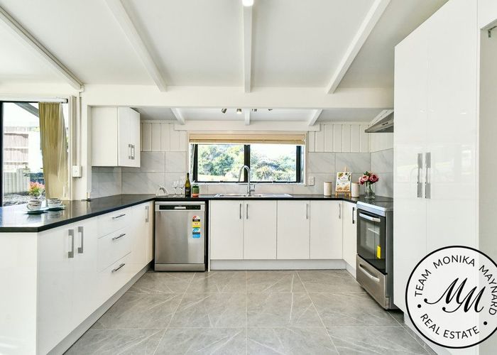  at 54 Eugenia Rise, Totara Heights, Manukau City, Auckland