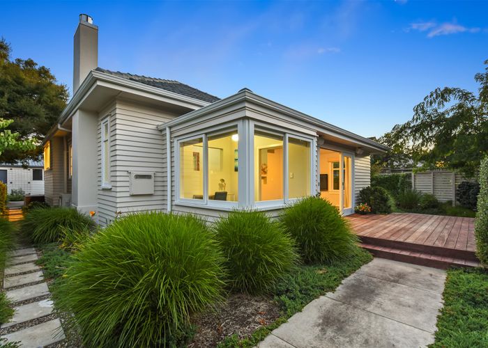  at 14 Strowan Avenue, Fairfield, Hamilton