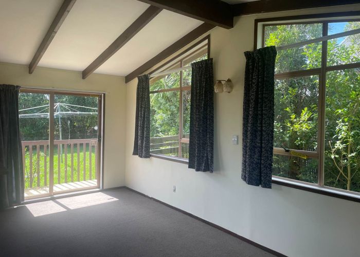  at 16 East Avenue, Little Manly, Rodney, Auckland