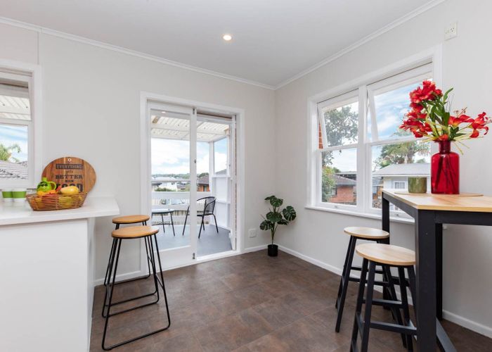  at 35 Sturges Road, Henderson, Waitakere City, Auckland