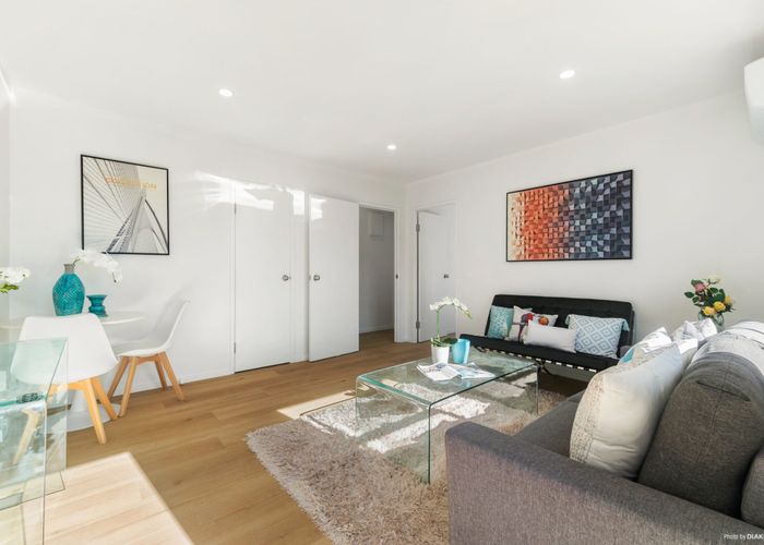  at 10/41 Woodward Road, Mount Albert, Auckland City, Auckland