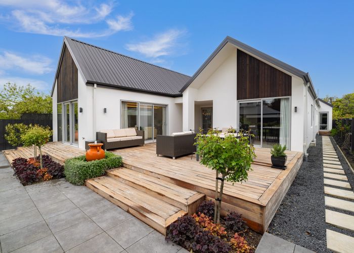  at 23 Hawkesbury Avenue, St Albans, Christchurch