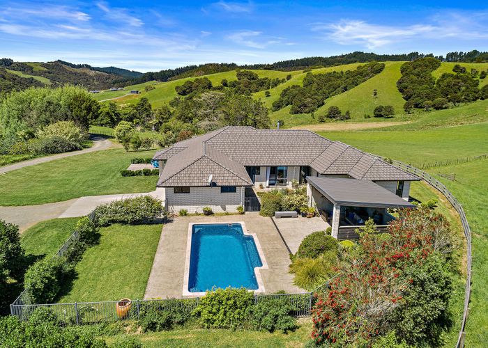  at 42 Rauhori Road, Kaukapakapa