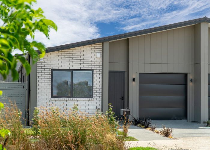  at 51 Parkmore Drive, Karaka, Franklin, Auckland