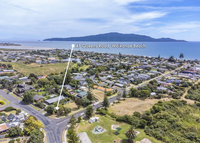  at 41 Queens Road, Waikanae Beach, Kapiti Coast, Wellington