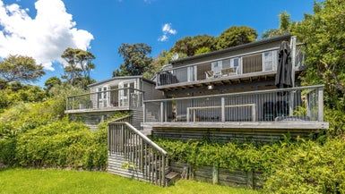  at 40 Scotts Terrace, Onetangi, Waiheke Island