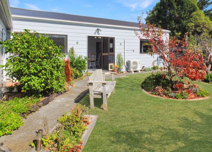  at 8B Te Awa Street, Foxton Beach, Foxton