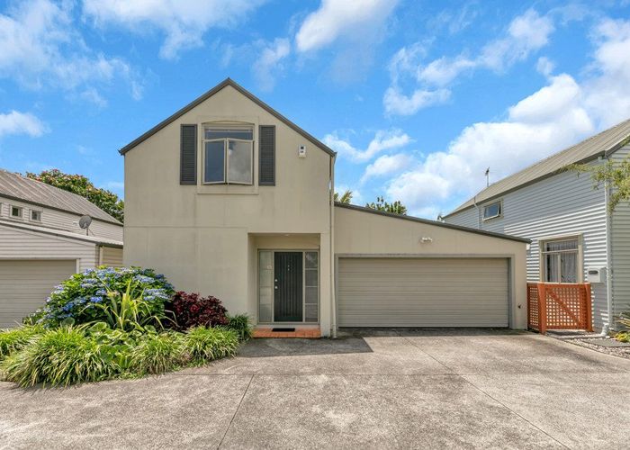  at 22S Mead Street, Avondale, Auckland