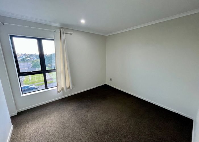 at 6/8 Kerrs Road, Wiri, Manukau City, Auckland