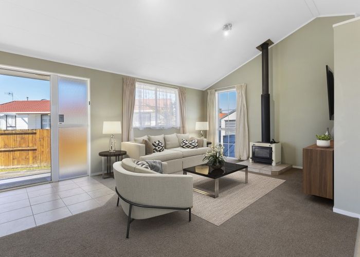  at 20 Peppertree Glade, Kelvin Grove, Palmerston North