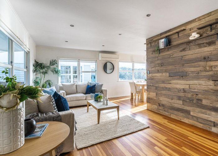  at 115 Stanley Road, Glenfield, Auckland