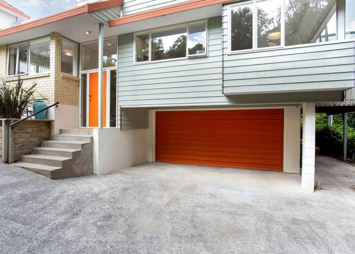  at 121C Ocean View Road, Hillcrest, North Shore City, Auckland