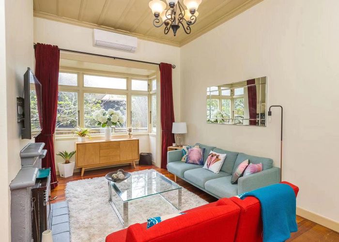  at 25  Balmain Road, Birkenhead, North Shore City, Auckland