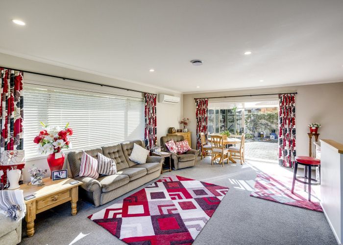  at 23 White Street, Taradale, Napier