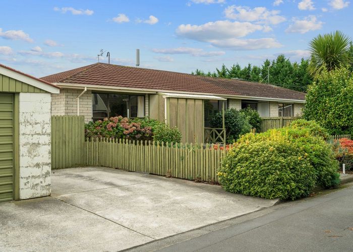  at 1/6 Steadman Road, Broomfield, Christchurch