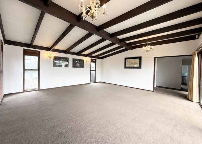  at 10 Castleton Street, Birkdale, North Shore City, Auckland