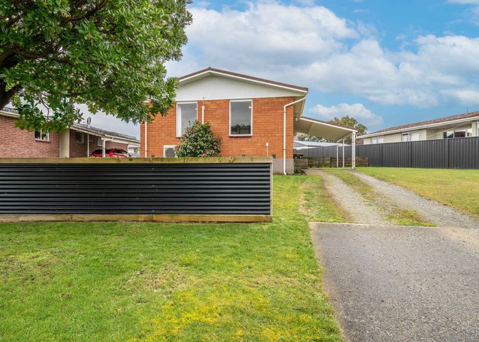  at 99 Dunbeath Crescent, Kew, Invercargill
