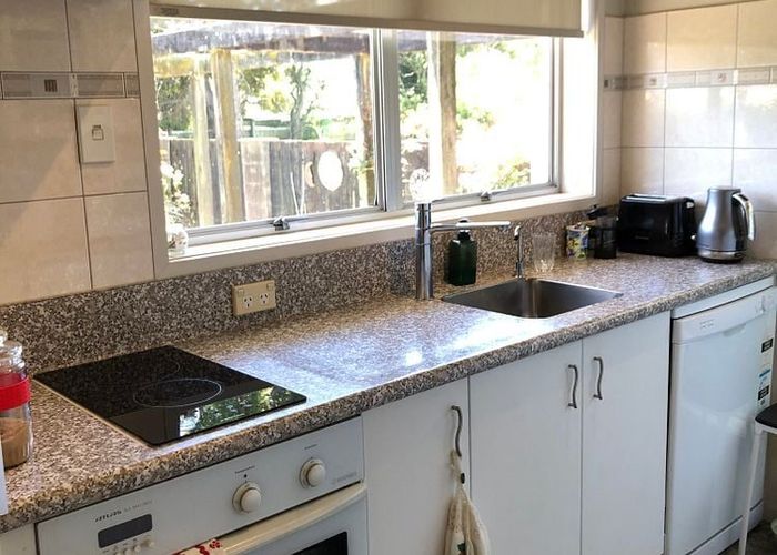  at 25B Sillary Street, Hamilton East, Hamilton