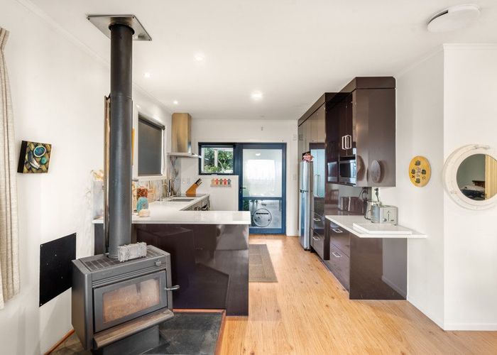  at 204E Marine Parade, Mount Maunganui, Tauranga, Bay Of Plenty