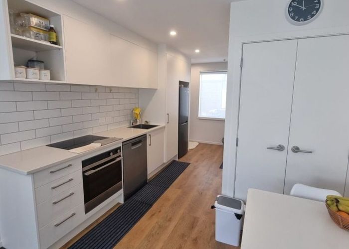  at 14/3234 Great North Road, New Lynn, Waitakere City, Auckland