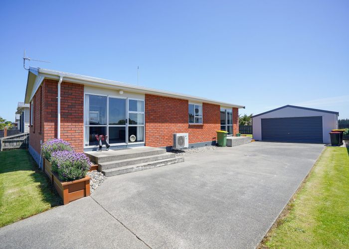  at 130 Avon Road, Clifton, Invercargill