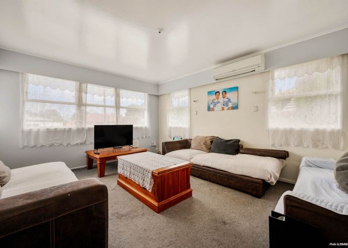  at 3 Sterling Street, Otara, Manukau City, Auckland