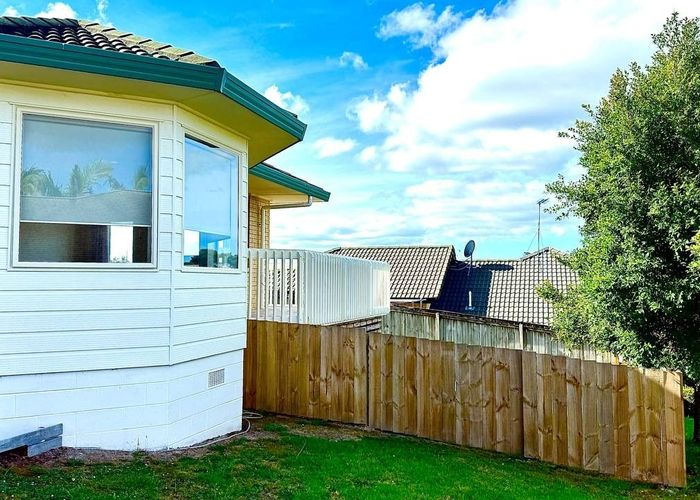  at 33 Blue Heron Rise, Stanmore Bay, Whangaparaoa