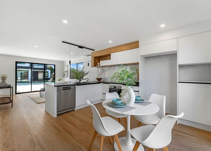  at 1/42 Marvon Downs Avenue, Pakuranga Heights, Manukau City, Auckland