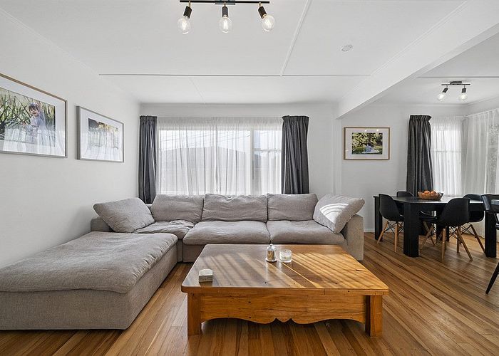  at 61 Petrie Street, Wainuiomata, Lower Hutt