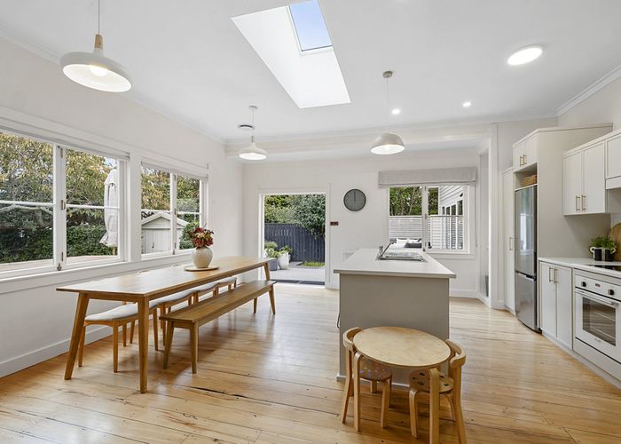  at 66 Paynters Avenue, Strandon, New Plymouth, Taranaki