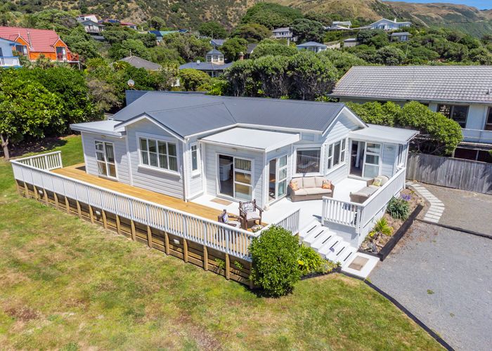  at 60 The Parade, Paekakariki, Kapiti Coast, Wellington