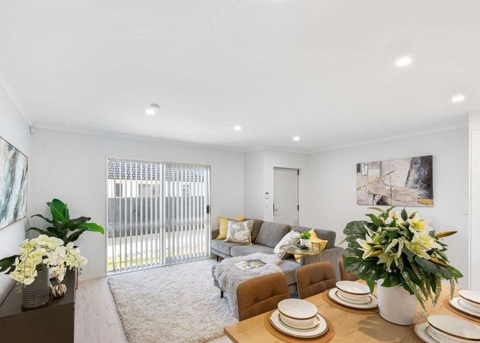  at 2/167 Russell Road, Manurewa, Manukau City, Auckland
