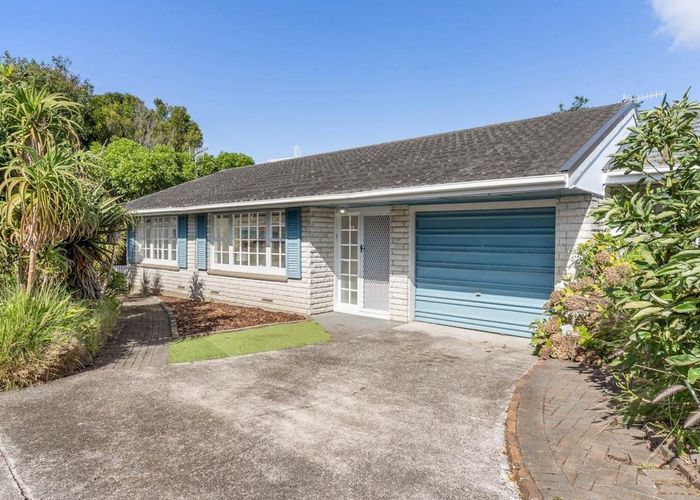  at 5/10 Alana Place, Mount Wellington, Auckland