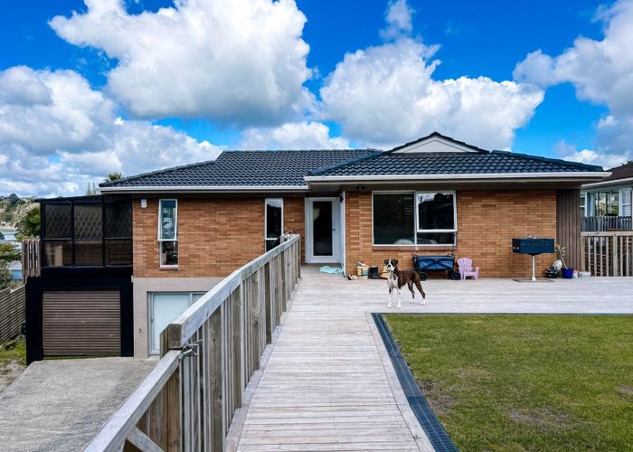  at 15 Zita Avenue, Matakatia Bay, Rodney, Auckland