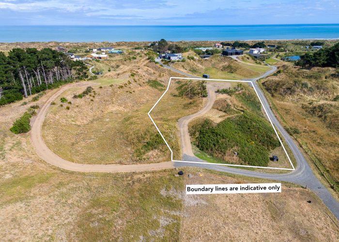  at 55 Reay Mackay Grove, Waikawa Beach