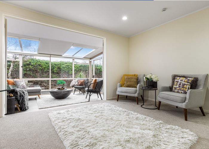  at 24 Pohutukawa Place, Ellerslie, Auckland