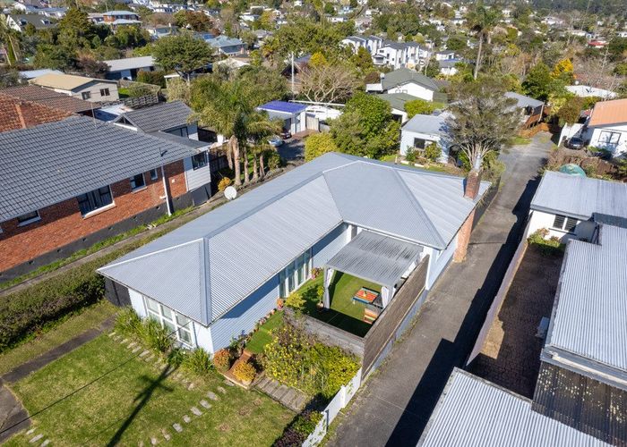  at 36 Savoy Road, Glen Eden, Auckland