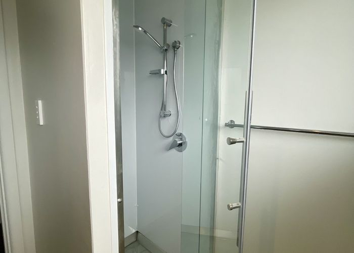  at 4/196 Lincoln Road, Addington, Christchurch City, Canterbury