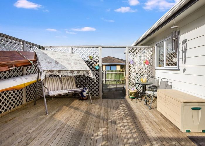  at 43 Cleat Street, Whitby, Porirua
