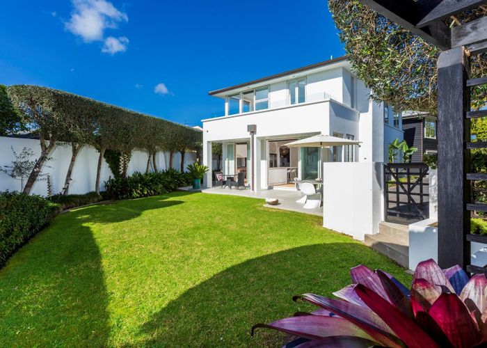  at 223B Hurstmere Road, Takapuna, North Shore City, Auckland