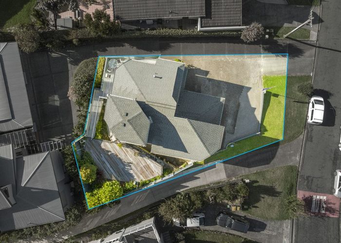  at 7B Peter Terrace, Castor Bay, Auckland